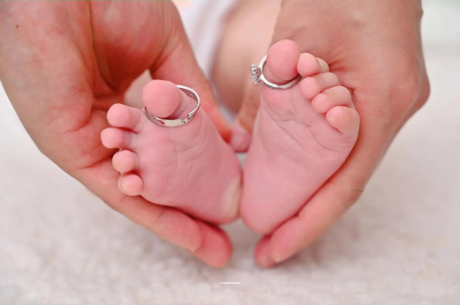 甘肃宝宝发烧手心比额头烫 甘肃宝宝发烧手心比额头烫